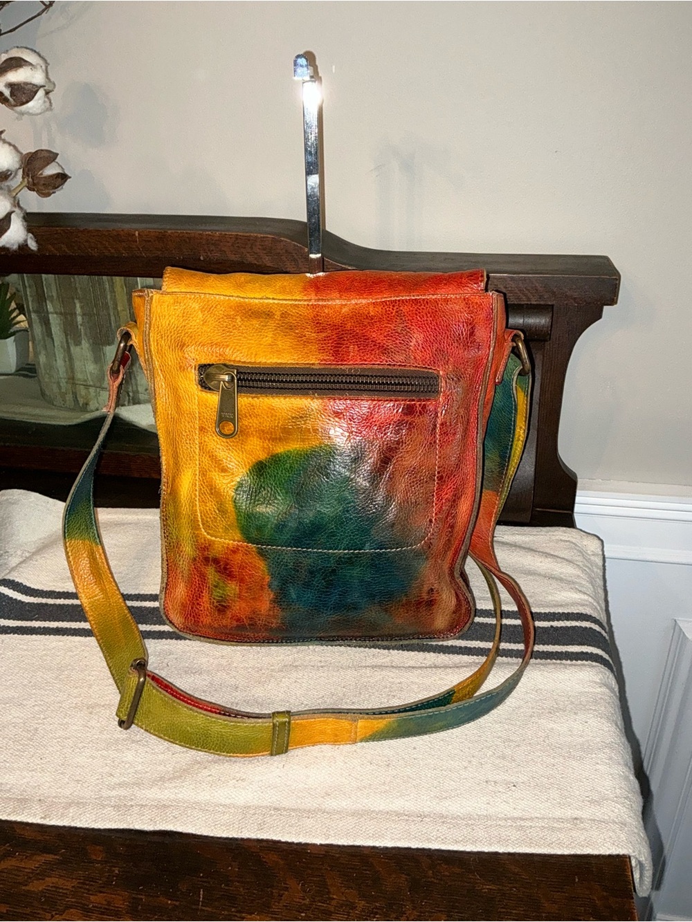 RARE Bed Stu Leather Venice Beach Crossbody Bag Monarch Tie Dyed Red Blue - Picture 2 of 12